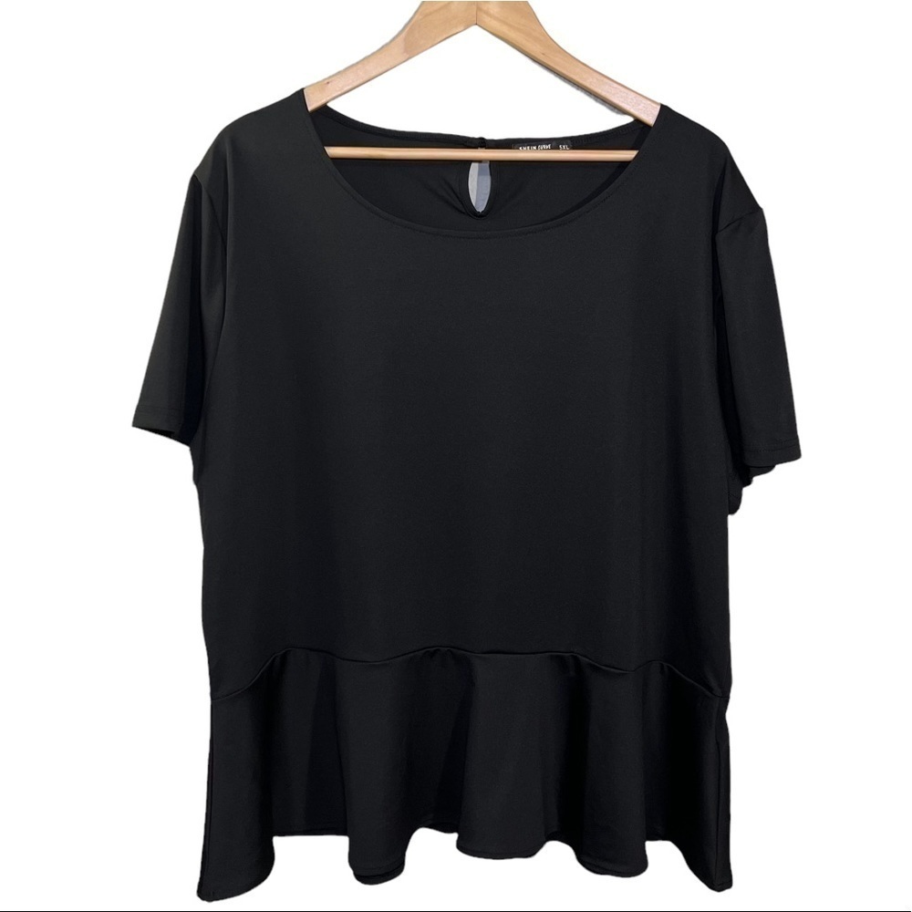 𝅺SHEIN Short Sleeve Top with Peplum Black Sz 5XL